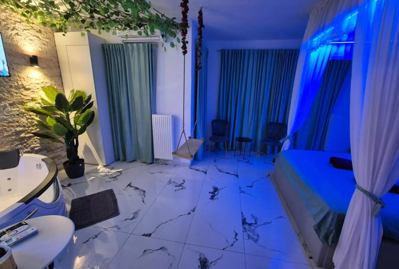 Afi Discret Jacuzzi Apartment Bucureşti